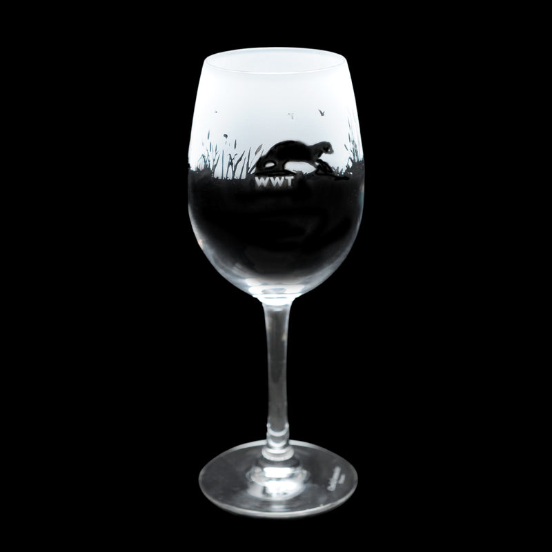 Wine glass, Otters
