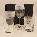 Wine glass, swan in reeds